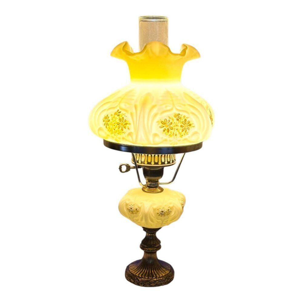 Fenton Hand-Painted Glass Lamp By Diane Johnson With Floral Motif - Picture 4 of 10